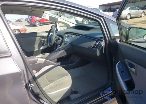 2014 Toyota Prius Three from USA, damaged, VIN JTDKN3DUXE1810469